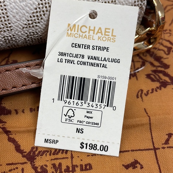 Brand New Michael Kors Large Travel Continental White/Lugg Center Stripe Wallet - Picture 7 of 15